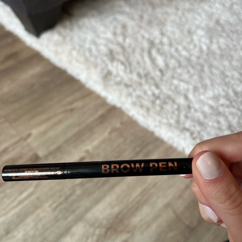 Anastasia Brow Pen - Medium Brown